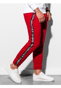 Ombre Clothing - Spodnie męskie dresowe joggery P899 - czerwone - XL. Kolor: czerwony. Materiał: dresówka. Wzór: aplikacja, nadruk