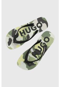 Hugo - HUGO japonki Onfire damskie kolor zielony na płaskim obcasie. Kolor: zielony. Obcas: na obcasie. Wysokość obcasa: niski