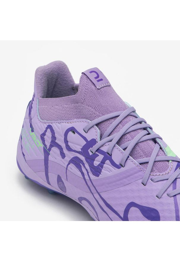 KIPSTA - Buty piłkarskie damskie Kipsta Viralto III MG/AG. Kolor: fioletowy. Materiał: dzianina, zamsz, mesh, syntetyk. Szerokość cholewki: normalna. Sport: piłka nożna