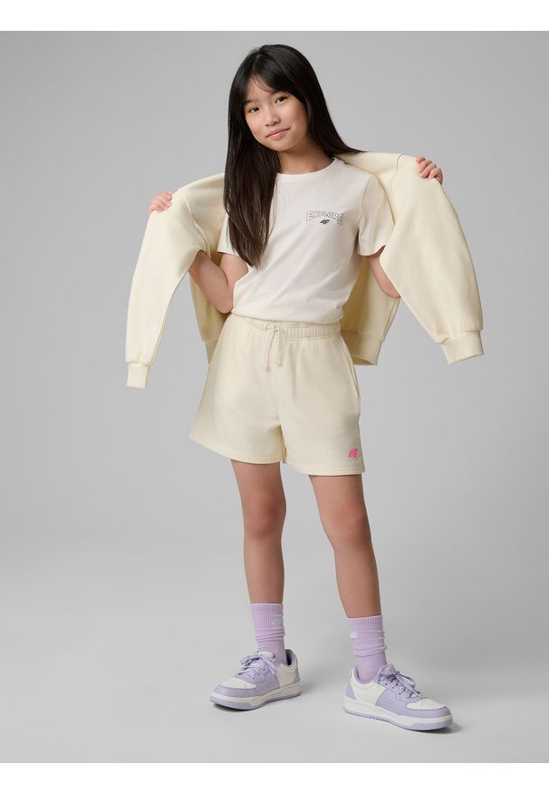 4f - 4F T-shirt regular z nadrukiem dziewczęcy - biały 158 (12-13 lat). Okazja: na uczelnię, na co dzień, na spacer. Kolor: biały. Materiał: materiał, bawełna, jeans, dzianina, skóra. Wzór: nadruk. Sezon: lato. Styl: klasyczny, casual