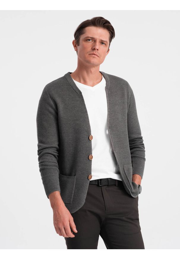 Ombre Clothing - Dzianinowy męski kardigan z kieszeniami i ozdobnymi guzikami – grafitowy melanż V2. Okazja: na co dzień. Kolor: szary. Materiał: dzianina. Wzór: melanż. Styl: casual, elegancki