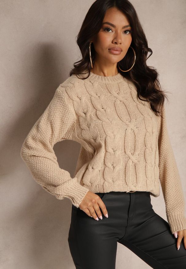 Renee - Ciemnobeżowy Sweter z Bawełną Ozdobiony Tłoczeniem Savariella. Okazja: na co dzień. Kolor: beżowy. Materiał: bawełna. Wzór: aplikacja. Styl: elegancki, casual, klasyczny