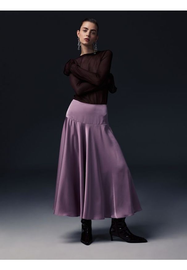 Reserved - Satynowa spódnica z szerokim pasem - różowy. Kolor: różowy. Materiał: satyna