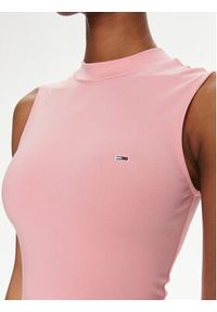 Tommy Jeans Sukienka letnia DW0DW17929 Różowy Slim Fit. Kolor: różowy. Materiał: syntetyk. Sezon: lato #4