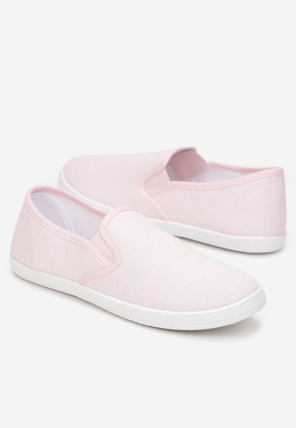 Born2be - Różowe Wsuwane Tenisówki Materiałowe Kalaiya. Okazja: na co dzień. Zapięcie: bez zapięcia. Kolor: różowy. Materiał: materiał. Styl: casual