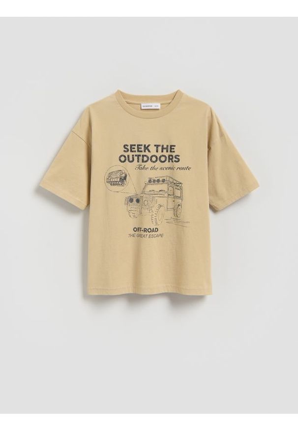 Reserved - Bawełniany t-shirt z nadrukiem - złamana biel. Materiał: bawełna. Wzór: nadruk