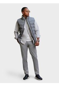 Ombre Clothing - Męski pikowany bezrękawnik z wełną – szary melanż V1 - Rozmiar: S/M. Okazja: na co dzień. Kolor: szary. Materiał: wełna. Długość rękawa: bez rękawów. Wzór: melanż. Styl: sportowy, casual #3