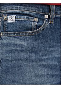 Calvin Klein Jeans Szorty jeansowe J30J324874 Niebieski Slim Fit. Kolor: niebieski. Materiał: bawełna