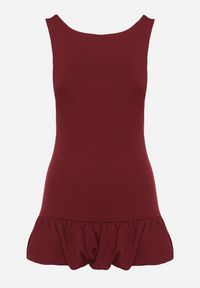 Born2be - Bordowy Taliowany Kombinezon Ozdobiony Falbanką Semiriela. Okazja: na co dzień. Kolor: czerwony. Wzór: aplikacja. Styl: casual, klasyczny #3
