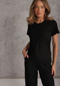 Renee - Czarny T-shirt Basic z Okrągłym Dekoltem Dolea. Okazja: na co dzień. Kolor: czarny. Materiał: jeans. Długość: krótkie. Wzór: gładki. Styl: casual #6