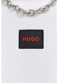 Hugo - HUGO t-shirt bawełniany kolor biały z aplikacją. Kolor: biały. Materiał: bawełna. Długość rękawa: krótki rękaw. Długość: krótkie. Wzór: nadruk, aplikacja #3