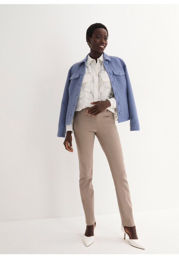 bonprix - Spodnie ze stretchem z gumką w talii. Kolor: brązowy. Styl: klasyczny