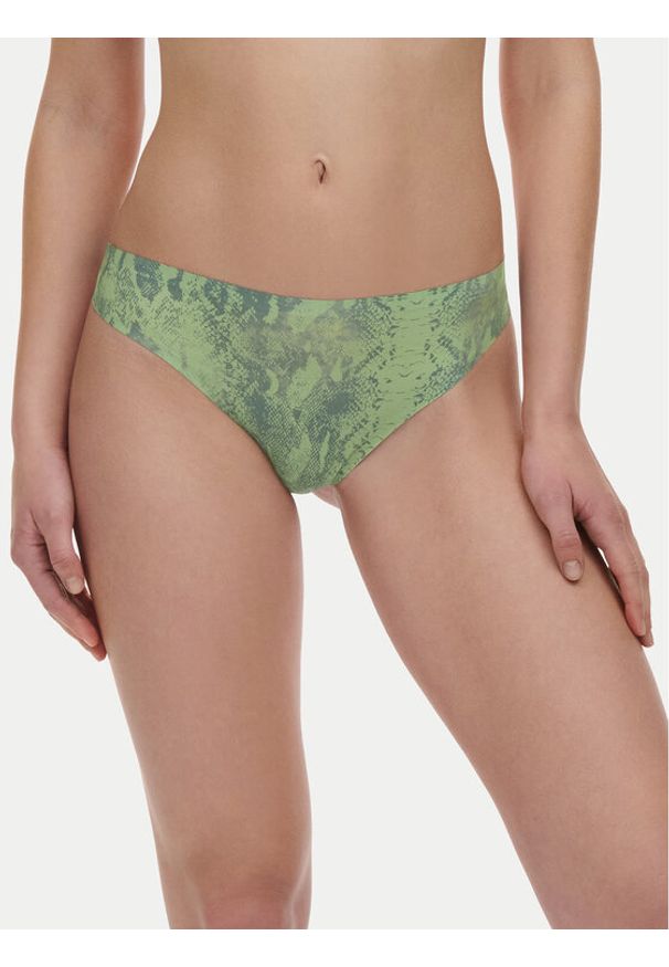 Chantelle Stringi Soft Stretch C11D90 Zielony. Kolor: zielony. Materiał: syntetyk