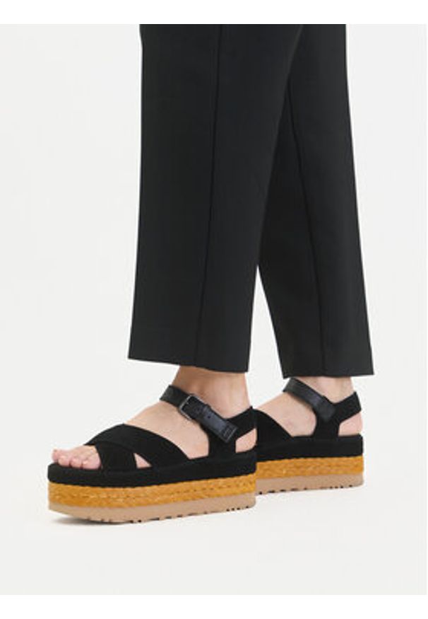Ugg Espadryle W Aubrey Ankle Strap 1167471 Czarny. Kolor: czarny. Materiał: zamsz, skóra
