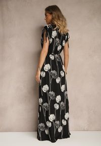 Renee - Czarna Sukienka z Wiskozy Ozdobiona Haftami Lumamire. Okazja: na co dzień. Kolor: czarny. Materiał: wiskoza. Wzór: aplikacja, haft. Typ sukienki: proste. Styl: casual #2