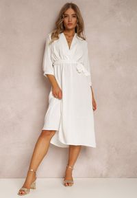 Renee - Biała Sukienka Canopis. Typ kołnierza: dekolt kopertowy. Kolor: biały. Materiał: tkanina, materiał. Typ sukienki: kopertowe. Styl: elegancki. Długość: midi