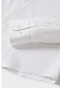 Mango Man koszula bawełniana Alfred męska kolor biały slim z kołnierzykiem włoskim. Typ kołnierza: kołnierzyk włoski. Kolor: biały. Materiał: bawełna. Długość rękawa: długi rękaw. Długość: długie. Wzór: gładki #9