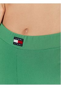 Tommy Jeans Spodnie materiałowe Badge DW0DW15373 Zielony Regular Fit. Kolor: zielony. Materiał: syntetyk #4