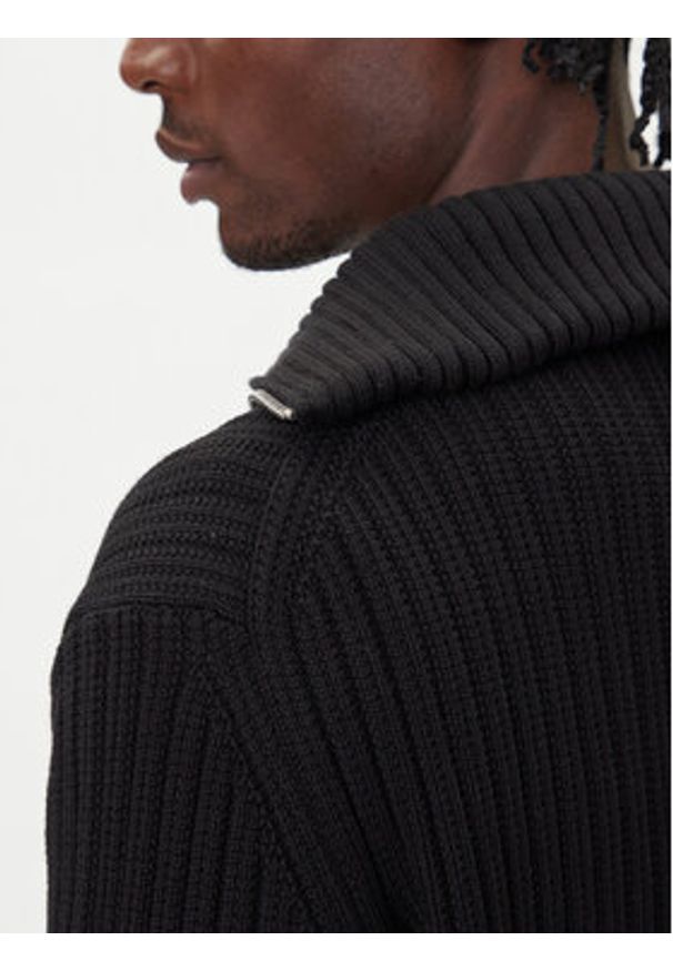 Hugo - HUGO Sweter Srigg 50547002 Czarny Relaxed Fit. Kolor: czarny. Materiał: bawełna