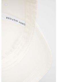 TOMMY HILFIGER - Tommy Hilfiger czapka bawełniana kolor beżowy gładka. Kolor: biały. Materiał: bawełna. Wzór: gładki #4