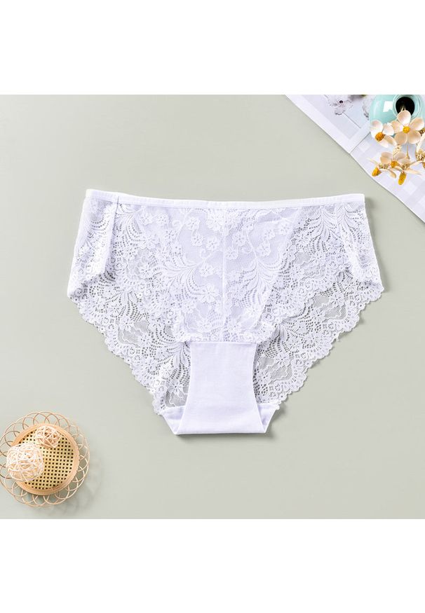 Intica - Figi koronkowe z delikatnym wykończeniem Zlatija. Kolor: biały. Materiał: koronka. Wzór: koronka