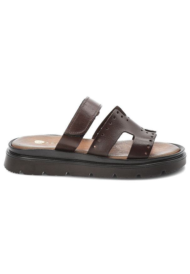 Klapki damskie Armodo, cholewka ze skóry naturalnej z ażurowymi perforacjami szeroki pasek z regulacją na rzep, brązowe, 40440. Kolor: brązowy. Materiał: skóra. Wzór: ażurowy