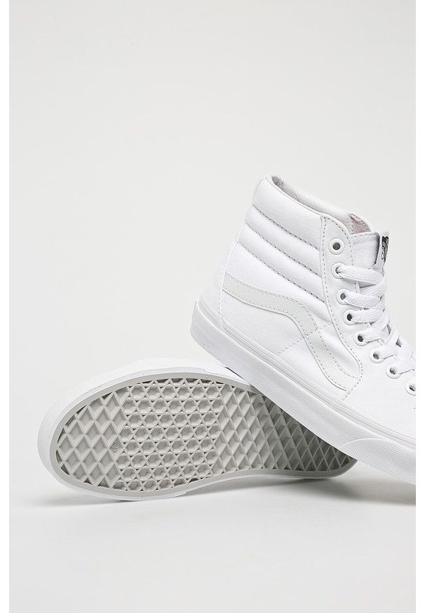 Vans - Trampki. Zapięcie: sznurówki. Kolor: biały. Materiał: guma