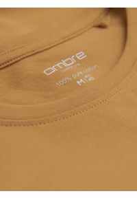 Ombre Clothing - Męski longsleeve BASIC z okrągłym dekoltem - musztardowy V10 OM-LSBL-0106 - XXL. Kolor: żółty. Materiał: bawełna, materiał. Długość rękawa: długi rękaw. Wzór: gładki, jednolity. Styl: klasyczny #6