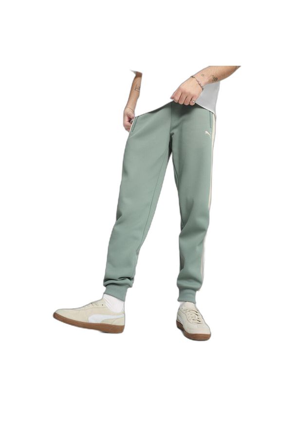 Puma Spodnie T7 Always On Track 62958830. Kolor: zielony. Wzór: haft. Styl: sportowy