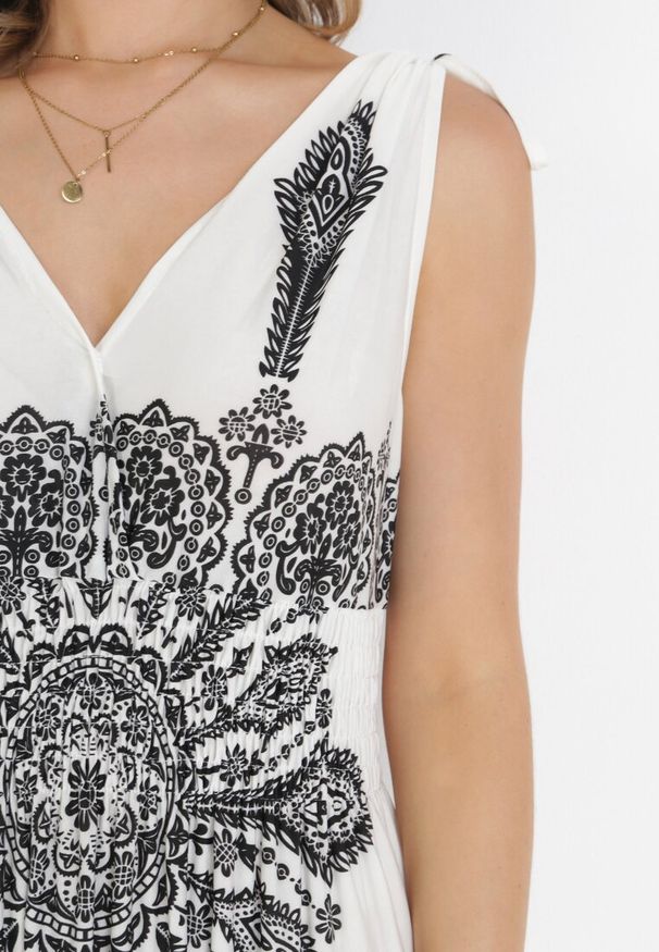 Born2be - Biała Sukienka w Stylu Boho z Gumką w Talii i Sznurkami przy Ramionach Niree. Kolor: biały. Styl: boho