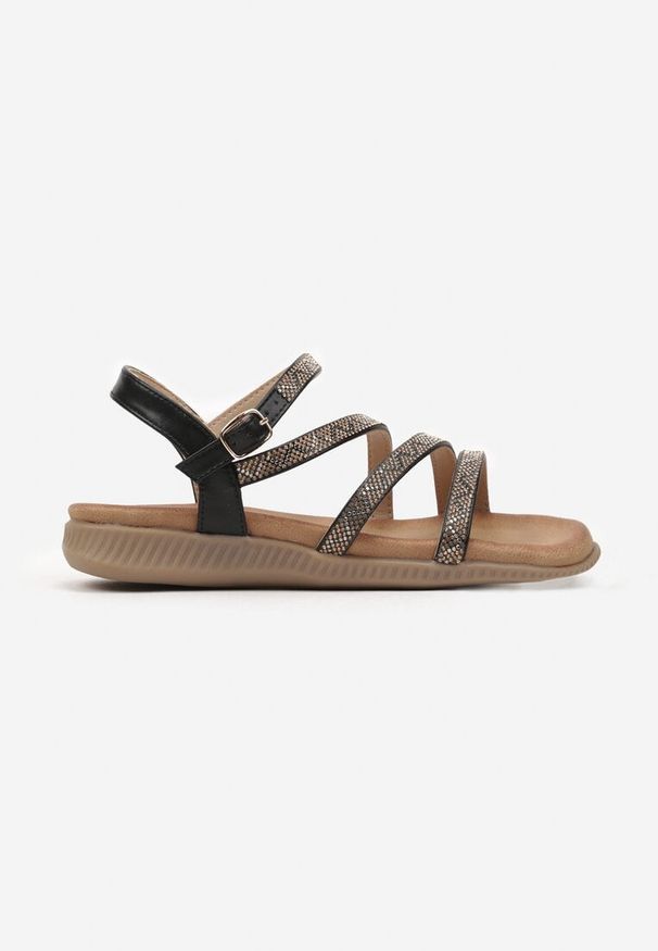 Renee - Czarne Sandały z Cienkimi Paskami i Cyrkoniami Karilea. Okazja: na wesele, na co dzień, na ślub cywilny. Zapięcie: pasek. Kolor: czarny. Sezon: lato. Styl: boho, casual