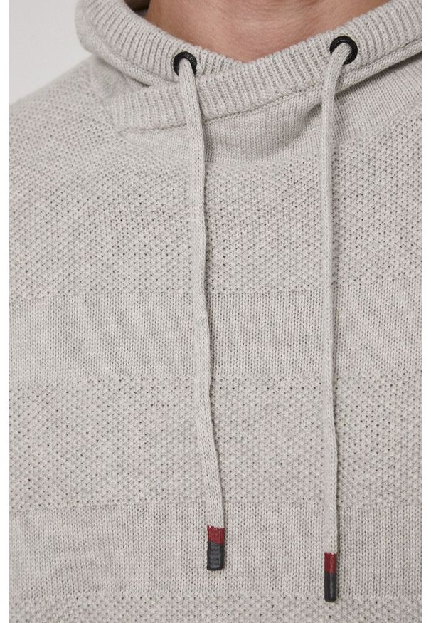 medicine - Medicine - Sweter bawełniany Preppy. Okazja: na co dzień. Typ kołnierza: kaptur. Kolor: beżowy. Materiał: bawełna. Długość rękawa: długi rękaw. Długość: długie. Styl: casual