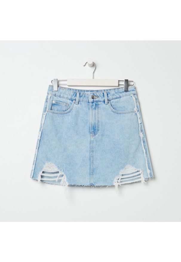 Sinsay - Spódnica jeansowa mini - Niebieski. Kolor: niebieski. Materiał: jeans
