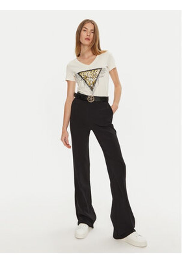 Guess T-Shirt W4BI18 J1314 Beżowy. Kolor: beżowy. Materiał: bawełna