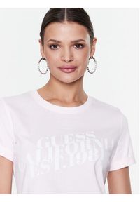 Guess T-Shirt Aurelia W3RI26 JA914 Różowy Regular Fit. Kolor: różowy. Materiał: bawełna