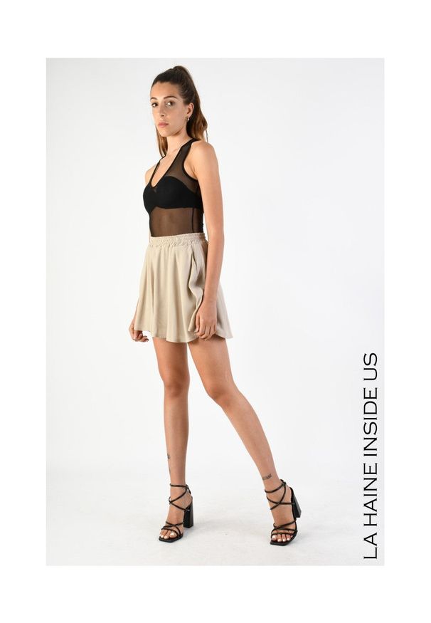La Haine Inside Us Szorty | LW 753 | Kobieta | Piaskowy. Okazja: na co dzień, na spacer. Materiał: wiskoza. Sezon: lato. Styl: casual, elegancki