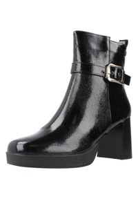 Carmela - CARMELA 162533C Czarny. Kolor: czarny. Materiał: skóra, tkanina. Styl: sportowy #1