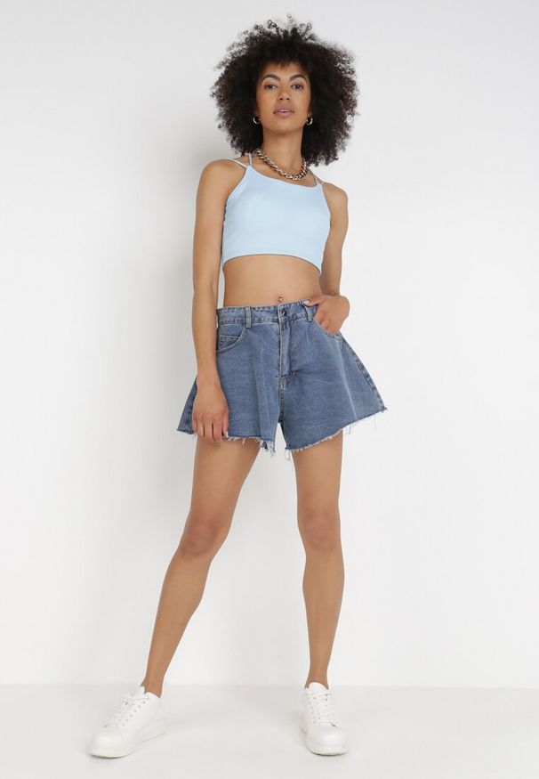 Born2be - Niebieskie Szorty Luźne Guineviane. Okazja: na co dzień. Stan: podwyższony. Kolor: niebieski. Materiał: jeans. Styl: casual