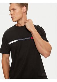 TOMMY HILFIGER - Tommy Hilfiger T-Shirt MW0MW36498 Czarny Regular Fit. Kolor: czarny. Materiał: bawełna #4