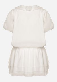 Born2be - Biała Sukienka z Falbanami i Wiązaniem Tilanisse. Okazja: na spacer. Kolor: biały. Wzór: aplikacja. Styl: elegancki