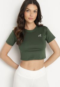 Born2be - Ciemnozielony T-shirt Crop Top Ozdobiony Literką Koliviela. Okazja: na co dzień. Kolor: zielony. Materiał: jeans. Długość: krótkie. Wzór: aplikacja. Styl: casual, elegancki #7