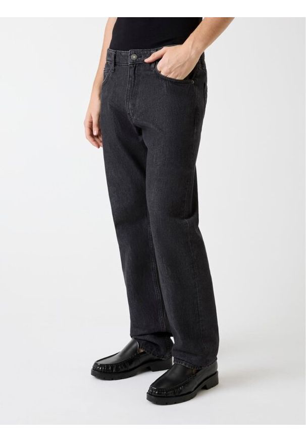 Guess Jeans Jeansy M5YA1B D6571 Czarny Straight Fit. Kolor: czarny