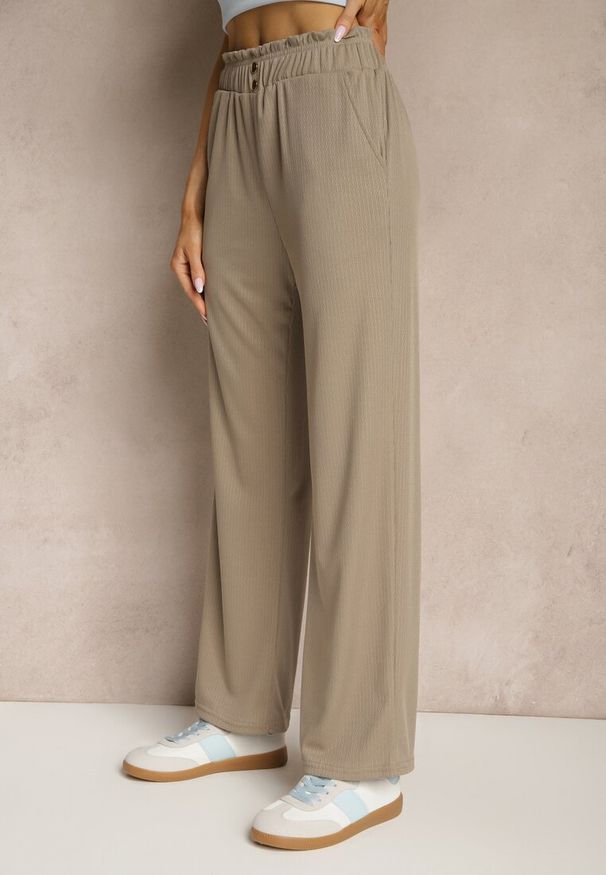 Renee - Ciemnobeżowe Spodnie High Waist o Fasonie Paper Bag z Gumką w Talii Lunalitia. Okazja: na co dzień. Stan: podwyższony. Kolor: beżowy. Wzór: aplikacja. Styl: elegancki, casual