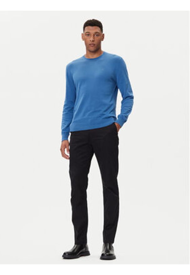 Calvin Klein Sweter LV040BM343 Niebieski Regular Fit. Kolor: niebieski. Materiał: bawełna
