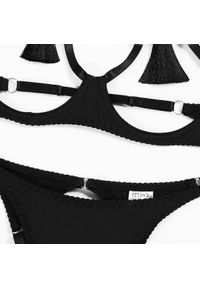 Intica - Komplet bielizny z frędzlami na romantyczne wieczory Ferrina. Kolor: czarny. Materiał: materiał #5