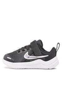 Nike Sneakersy Downshifter 12 Nn (TDV) DM4191 003 Czarny. Kolor: czarny. Materiał: materiał. Model: Nike Downshifter #5