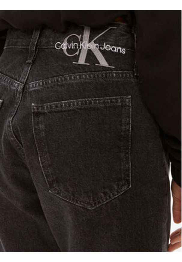 Calvin Klein Jeans Jeansy J20J223636 Szary Mom Fit. Kolor: szary