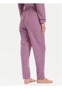 United Colors of Benetton - United Colors Of Benetton Spodnie piżamowe 4MYG3F00M Bordowy Regular Fit. Kolor: czerwony. Materiał: bawełna #5