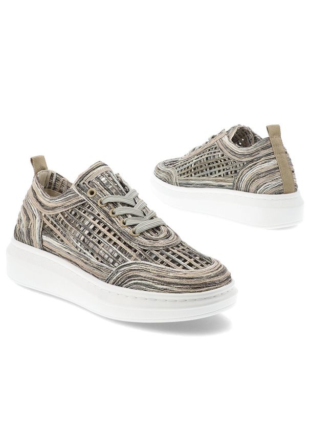 Półbuty damskie Artiker, cholewka ze skóry naturalnej ażurowa struktura wzorzyste wykończenie sznurowany fason, szare, 58C0525. Zapięcie: sznurówki. Kolor: szary. Materiał: skóra. Szerokość cholewki: normalna. Wzór: ażurowy