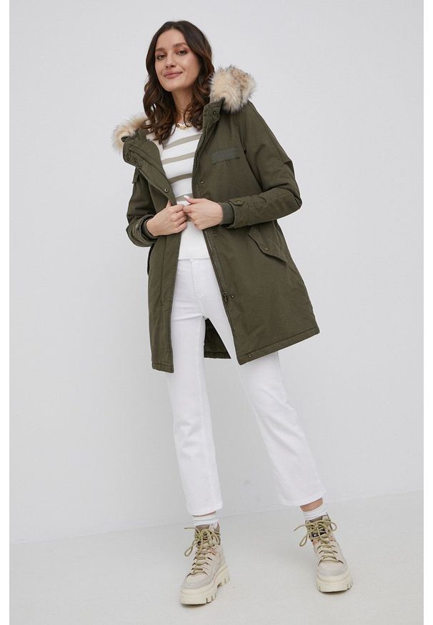 only - Only parka damska kolor zielony przejściowa. Okazja: na co dzień. Kolor: zielony. Materiał: futro, bawełna. Styl: casual